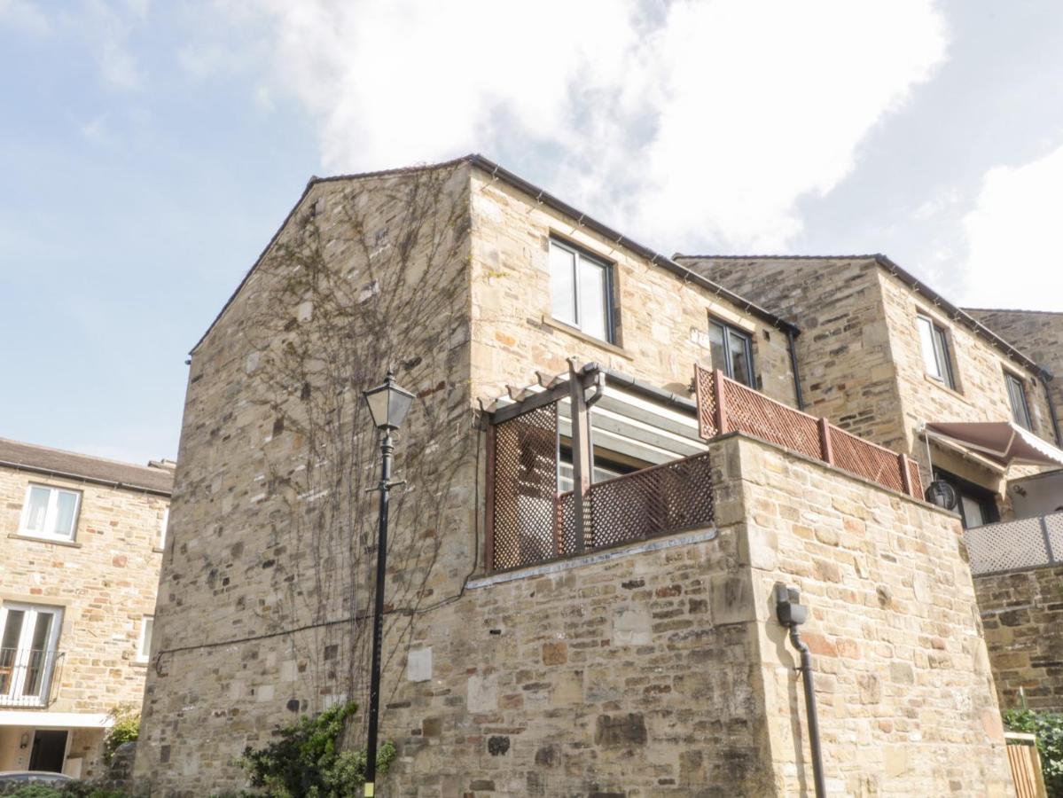 9 Navigation Square Villa Скиптън Екстериор снимка